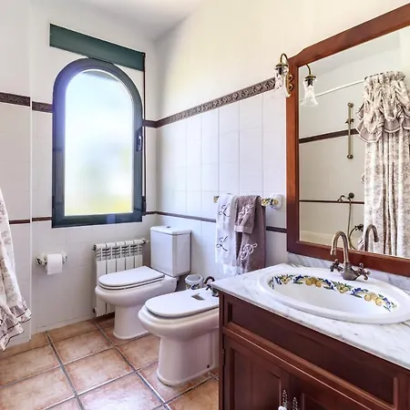 Luxury La Piedad Villa